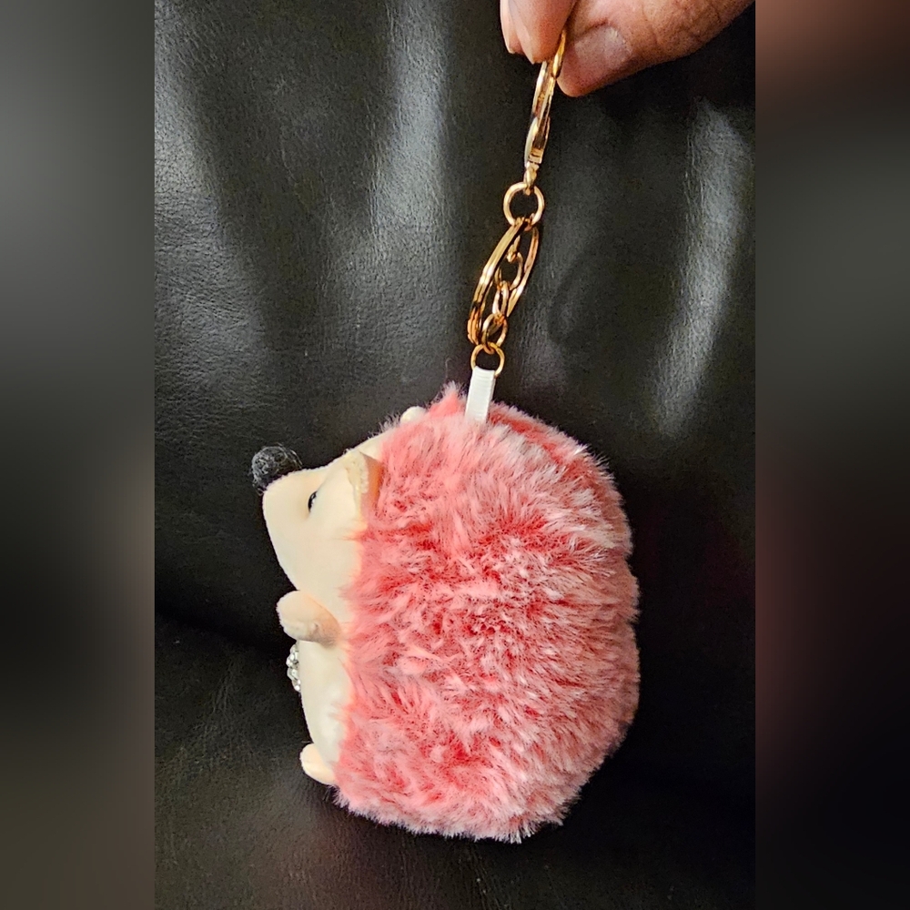 Plush Hedgehog Keychain Purse Charm Pink with Rhinestone Heart New Without Tags - Picture 3 of 7
